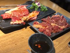 -鑫釜山海鲜烧烤(鑫丰国际店)