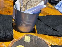 餐前包-AZUL by FUEL蓝色·法式酒馆(琶醍店)