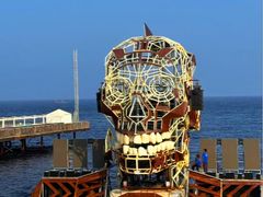 -北戴河碧螺塔海上酒吧公园