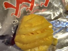 -上海龙吴水胜海发市场