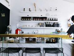 -UNI UNI(环亚凯瑟琳店)