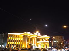 -罗浮宫酒店