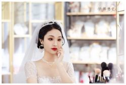 -欣薇婚纱(新源乐汇城店)