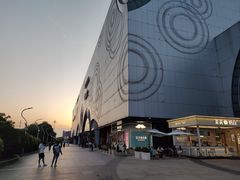 -万达广场(松江店)