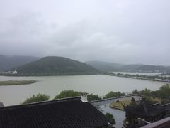 -南北湖湖光山居度假酒店