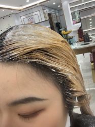 -镁连社·美联社