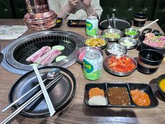 -香猪坊韩国烤肉专属门店(魏公村店)