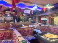 -鱼窝棚柴火铁锅炖(富山屯店)