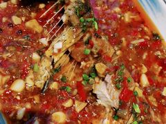 -有红鸡毛店·川菜(建设路店)