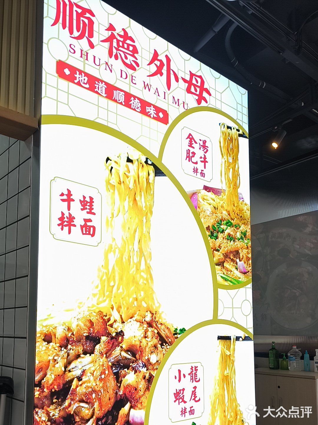  打工人盒饭刺客‼15.9蚊叉烧双蛋饭香疯了