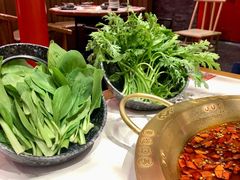 -哥老官重庆美蛙鱼头(五角场合生汇店)