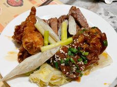 -金马门国际美食百汇(珞喻路店)