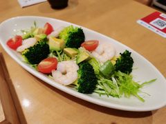 鲜虾牛油果味噌蛋黄酱沙拉-胜博殿日式炸猪排(悠唐店)