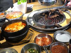 -姜虎东白丁烤肉(恒隆广场店)
