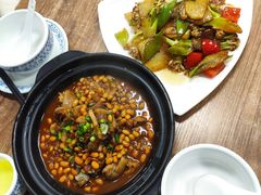 黄焖猪蹄-张太婆老妈蹄花川菜馆·中华餐饮老字号(望平街店)