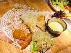 -阿妮叶李(光谷世界城店)