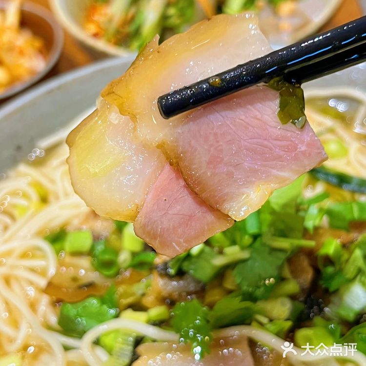 不会还有人没吃过这家川藏凉粉吧！👅 