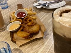 -必胜客(上海新南方商城PH店)