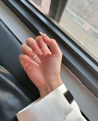 -自在·款式美甲美睫