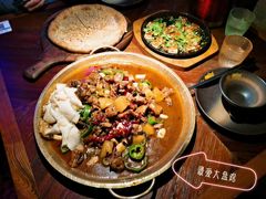 新疆大盘鸡-楼兰新疆主题餐厅(悠方店)