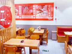 -南城香·饭香串香馄饨香(青年路店)