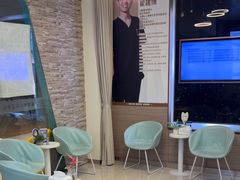 -维乐口腔(美维云门诊陆家嘴店)