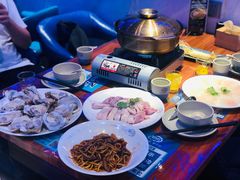 -千岛蚝高压锅生蚝·人参火锅(白云万达店)