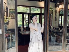-喜鹊音乐酒馆(西街店)
