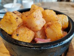 -香山湖家家宴(中山陵店)