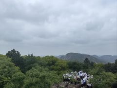 -灵岩山风景区