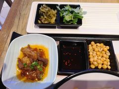 -老娘舅(总部自由港店)