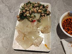 -小媳妇铁锅炖(安华街店)