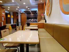 大堂-魏家凉皮(大差市店)