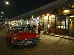 -席娜卡琳火车铁道夜市