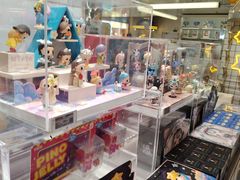 -泡泡玛特POPMART(上海环球港店)