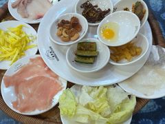 -桥香园云南过桥米线(金马碧鸡店)