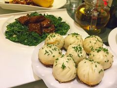 蟹黄包-老正兴菜馆(福州路店)