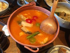 -云海肴·汽锅鸡·云南菜(天山百盛优客店)