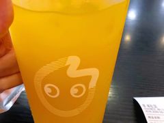 芒果绿茶-CoCo都可(友谊阳光店)