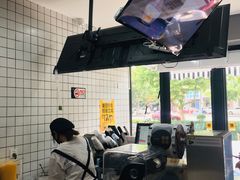 -沪上阿姨鲜果茶(新人民商场步行街店)