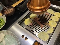 -臻牛烤肉