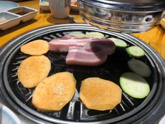 -唯成•韩国炭火烤肉 유성고기