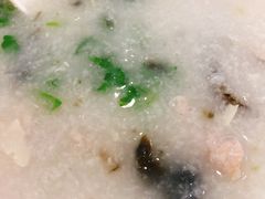 皮蛋瘦肉粥-西关明记肠粉(荔枝湾店)
