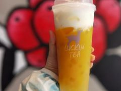 杨枝甘露芒果多-瑞幸咖啡(凤凰海负一楼美食街店)