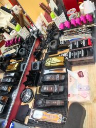 -Devilhands Barbershop男士理容店