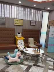 -睿宝儿科·眼科·口腔(静安大悦城门诊部)