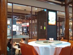 -阿瓦山寨·湘菜现炒·剁椒鱼头王(咸阳总店)