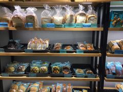 面包甜点陈列柜-罗莎蛋糕(奥山府店)