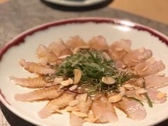 薄切鲜鱼片-穹六人间 people 6(岳阳路店)