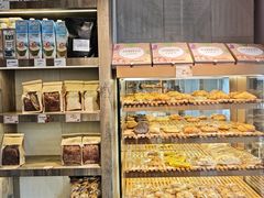 -ommo cafe(半岛城邦店)